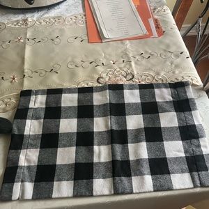Plaid farmhouse placemats. Set of 6